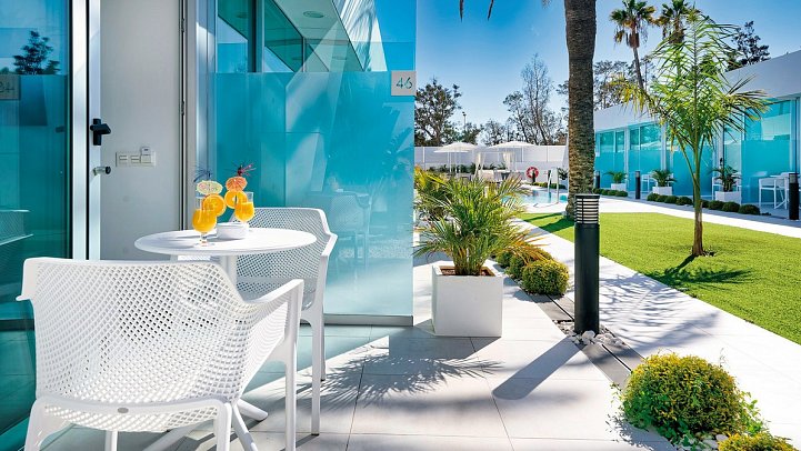 Nayra - Beispiel Terrasse (Zimmercodierungen DE1 & DB1)