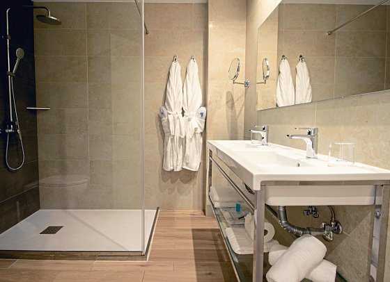 HL Suitehotel Playa del Inglés - Beispiel Bad (Zimmercodierungen DB1 & DBM)