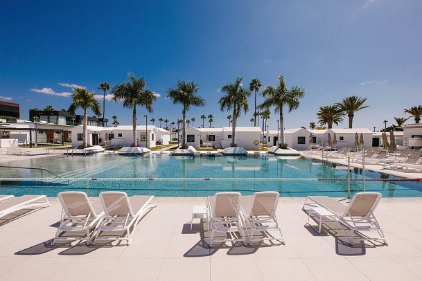Club Maspalomas Suites & SPA