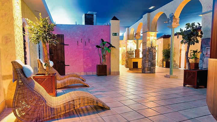 Bull Escorial & Spa