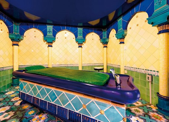 Bull Eugenia Victoria & Spa