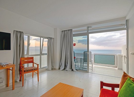 Europalace - Wohnbeispiel Juniorsuite (Zimmercodierung JMM)