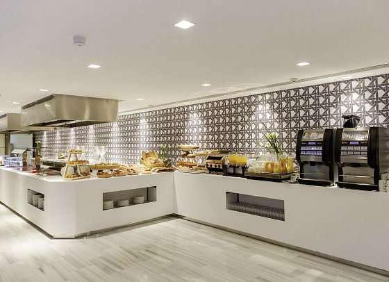 Santa Mónica Suites Hotel
