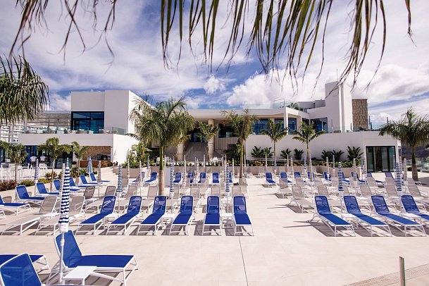 Servatur Puerto Azul