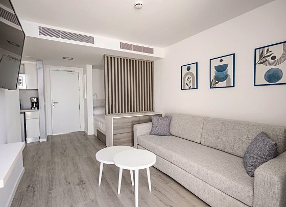 Servatur Puerto Azul - Wohnbeispiel Familiensuite (Zimmercodierungen WI1, WIM & WI2)
