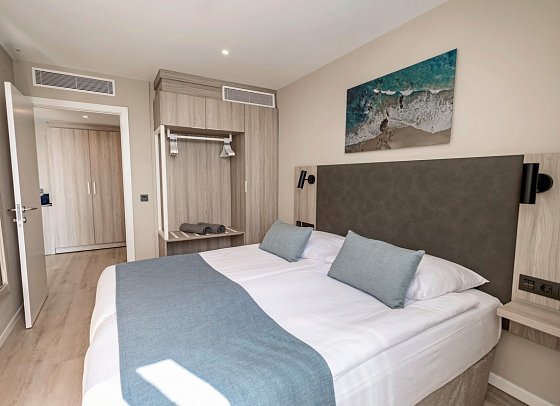 Servatur Puerto Azul - Wohnbeispiel Juniorsuite (Zimmercodierungen JB1, JB2, JB3 & JB4)