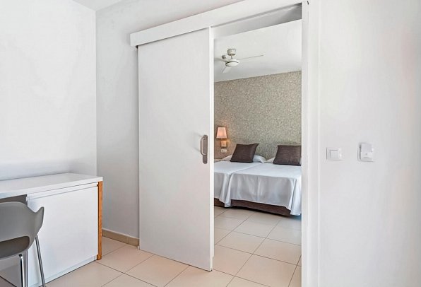 Mirador Maspalomas by Dunas - Wohnbeispiel Familienzimmer (Zimmercodierungen FB1 & FBP)