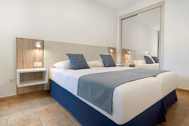 Sporthotel Monte Feliz - powered by Playitas - Wohnbeispiel Appartement 2 SZ Premium (Zimmercodierung OM1)