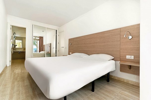 Servatur Altamar - Wohnbeispiel 2-Schlafzimmer-Appartement (Zimmercodierung OBM)