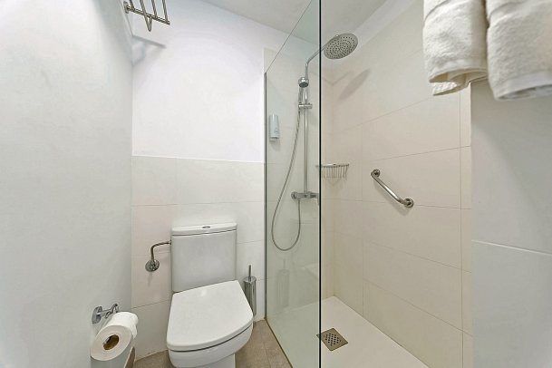 Servatur Edén & Buganvillas - Beispiel Bad (Zimmercodierung AB2)