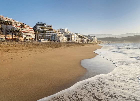 Apartamentos Colón Playa