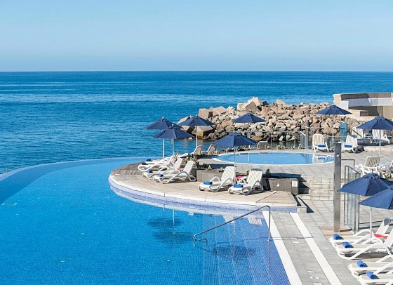Marina Suites