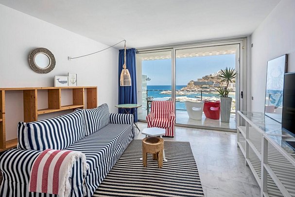 Marina Suites - Wohnbeispiel Suite (Zimmercodierungen WB1, WB2 & WB4)