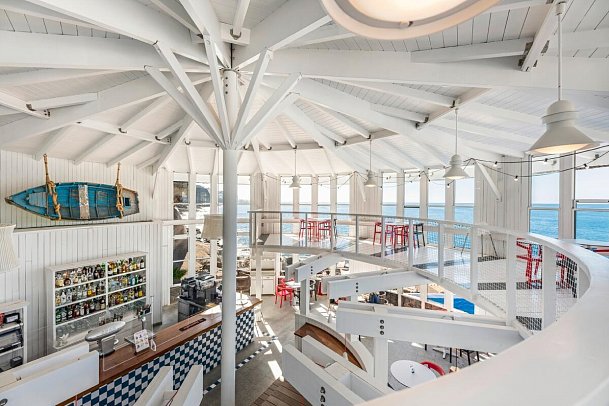 Marina Suites