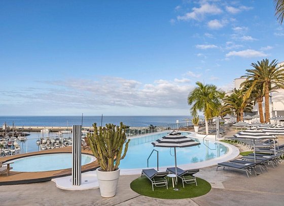 Marina Suites