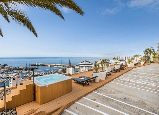 Marina Suites