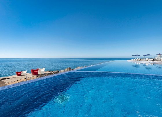 Marina Suites