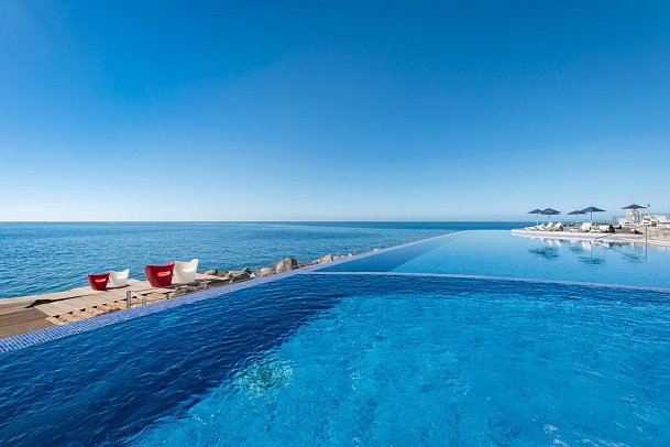 Marina Suites