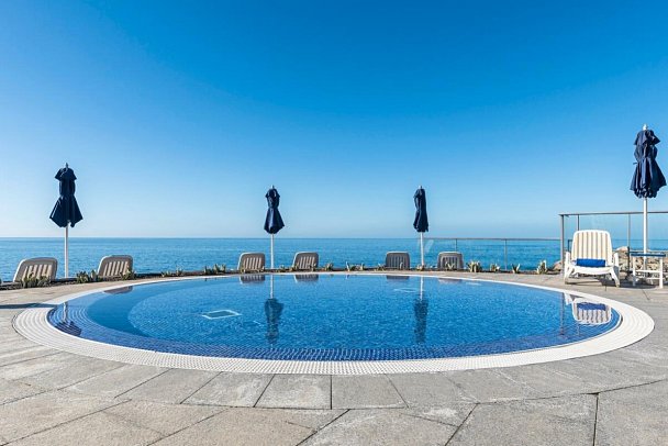 Marina Suites