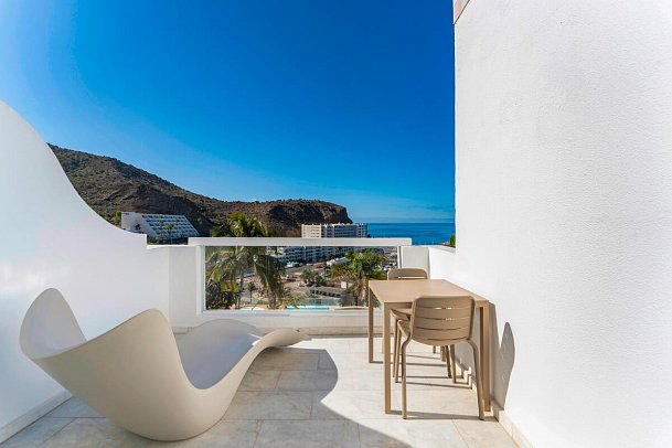 Marina Bayview - Adults Only - Beispiel Balkon (Zimmercodierung AB2)