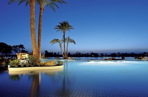 Jolie Ville Kings Island Luxor