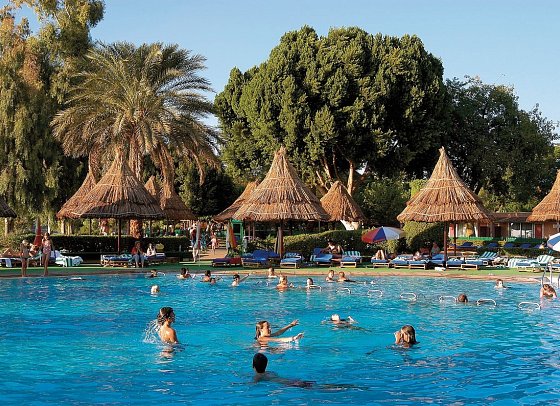 Jolie Ville Kings Island Luxor
