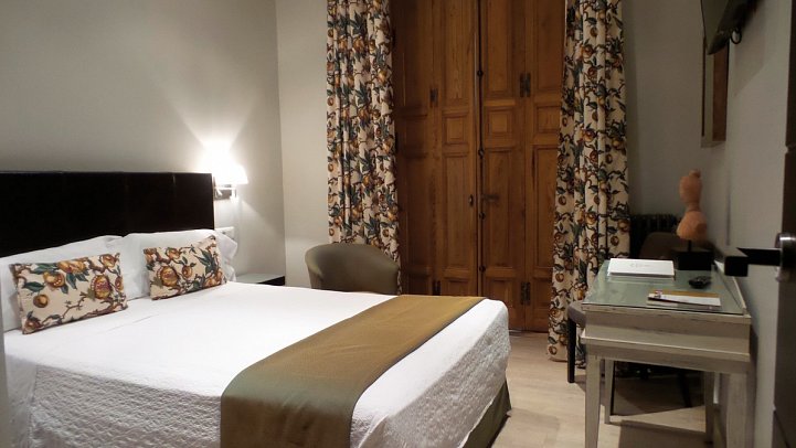 Hotel Moderno - Wohnbeispiel Doppelzimmer (Zimmercodierung DB1)