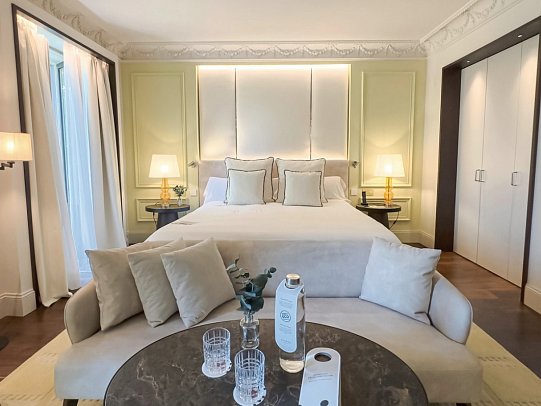 Hospes Puerta de Alcalá - Deluxe Alcala