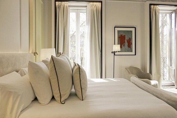 Hospes Puerta de Alcalá - Deluxe Alcala (Zimmercodierung UD2)