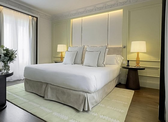 Hospes Puerta de Alcalá - Deluxe (Zimmercodierung UD1)