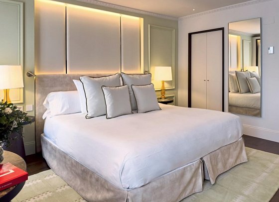 Hospes Puerta de Alcalá - Dreamer (Zimmercodierung UB1)