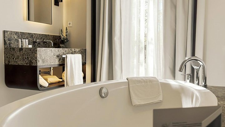 Hospes Puerta de Alcalá - Gran Suite