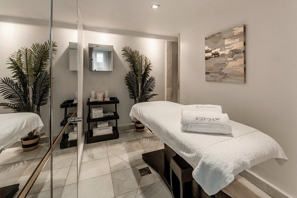 Hospes Puerta de Alcalá