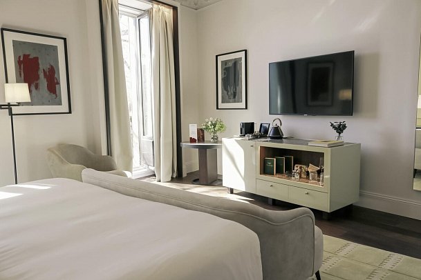 Hospes Puerta de Alcalá - Deluxe Alcala (Zimmercodierung UD2)