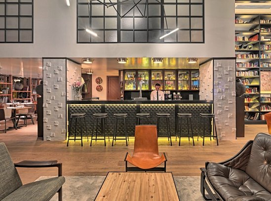 H10 Tribeca