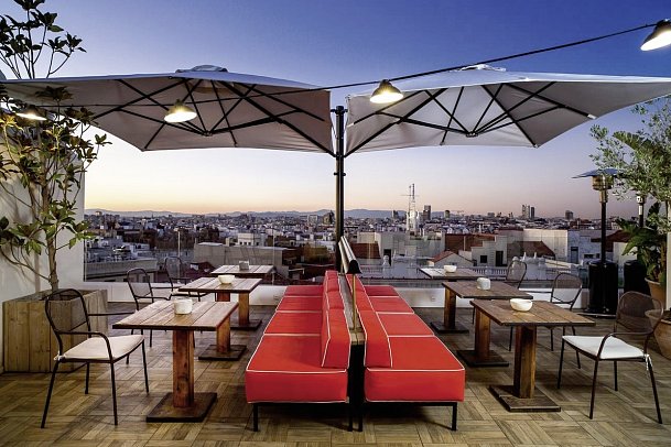 H10 Puerta de Alcalá