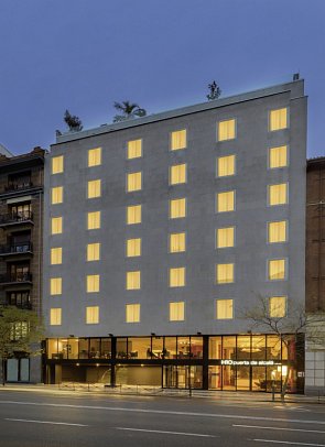 H10 Puerta de Alcalá