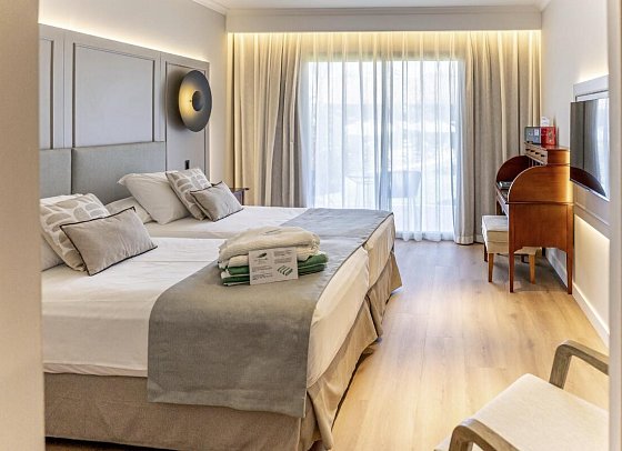 La Quinta Menorca by PortBlue Boutique - Wohnbeispiel Doppelzimmer mit Terrasse (Zimmercodierung DB2)