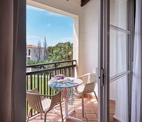 Sol Falcó Menorca - Beispiel Balkon (Zimmercodierungen DB1 & DB2)