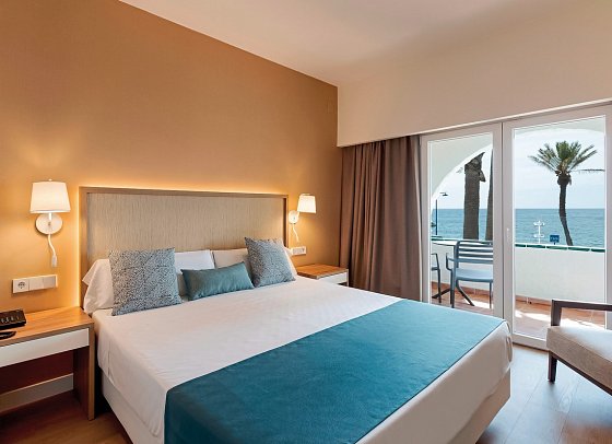AluaSoul Menorca - Wohnbeispiel Doppelzimmer Meerblick My Favorite Club (Zimmercodierung D1M)