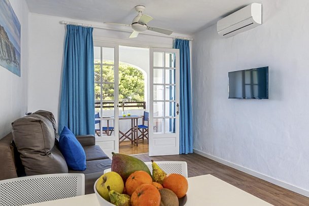 FERGUS Club Carema Splash - Wohnbeispiel (Zimmercodierungen AS3 & OB1)