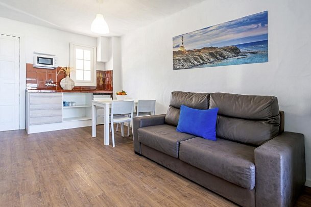 FERGUS Club Carema Splash - Wohnbeispiel (Zimmercodierungen AS3 & OB1)