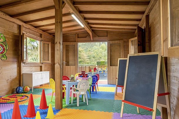 FERGUS Club Carema Splash