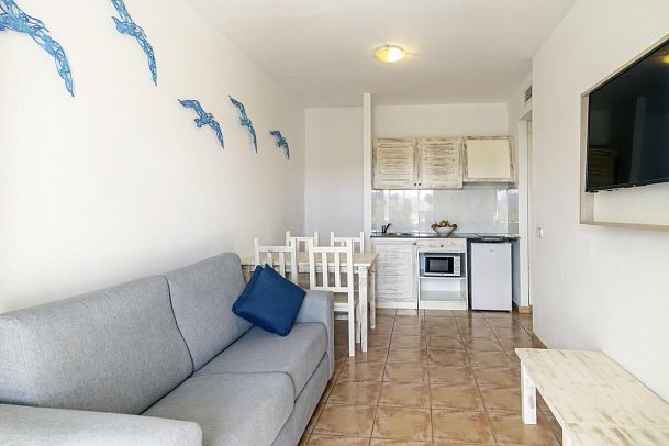 FERGUS Club Carema Splash - Wohnbeispiel (Zimmercodierungen AP1 & AP2)