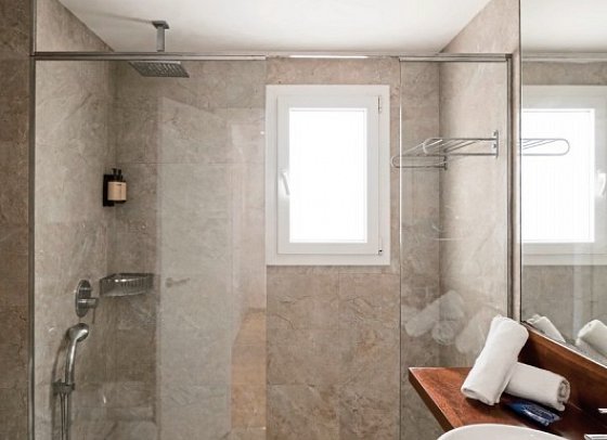 Sagitario Princesa Playa - Beispiel Bad Juniorsuite (Zimmercodierung JB1)