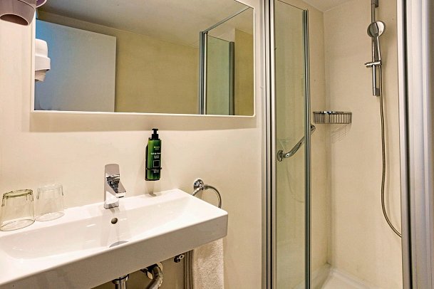 Minura Sur Menorca - Beispiel Bad (Zimmercodierungen DB1 & DBM)