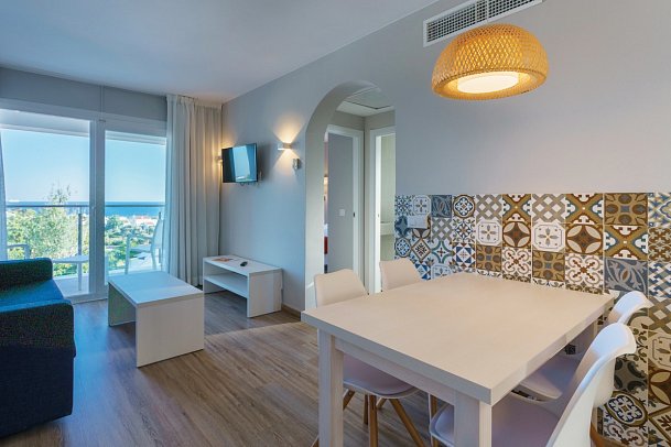 Minura Sur Menorca - Wohnbeispiel Suite 2 Schlafzimmer Premium (Zimmercodierung WM1)