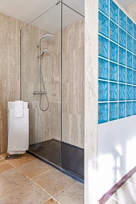 Minura Cala Galdana Hotel & Appartements D'Aljandar - Beispiel Bad Suite Prestige (Zimmercodierung WD1)