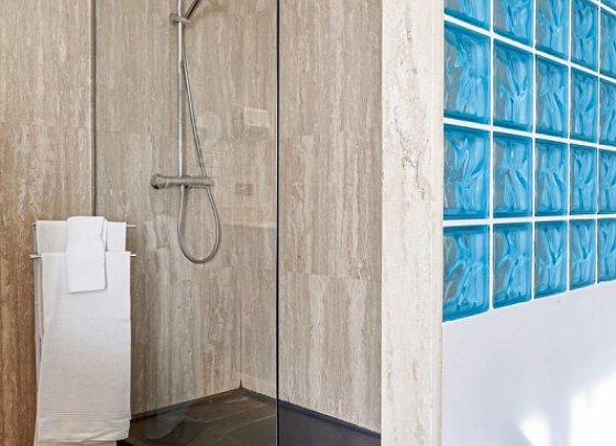 Minura Cala Galdana Hotel & Appartements D'Aljandar - Beispiel Bad Suite Prestige (Zimmercodierung WD1)