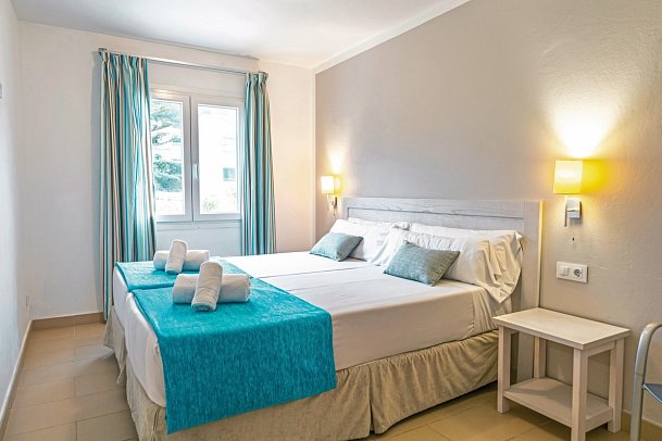 Seth Mestral & Llebeig - Wohnbeispiel (Zimmercodierungen AB1 & OB1)